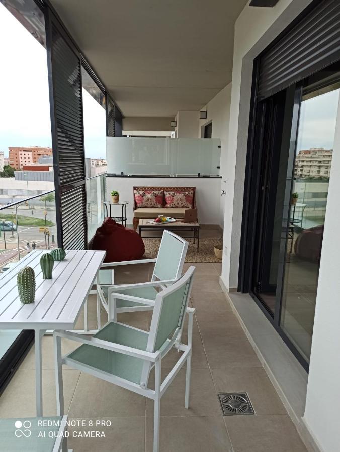 Teatinos Suite Málaga Exteriör bild