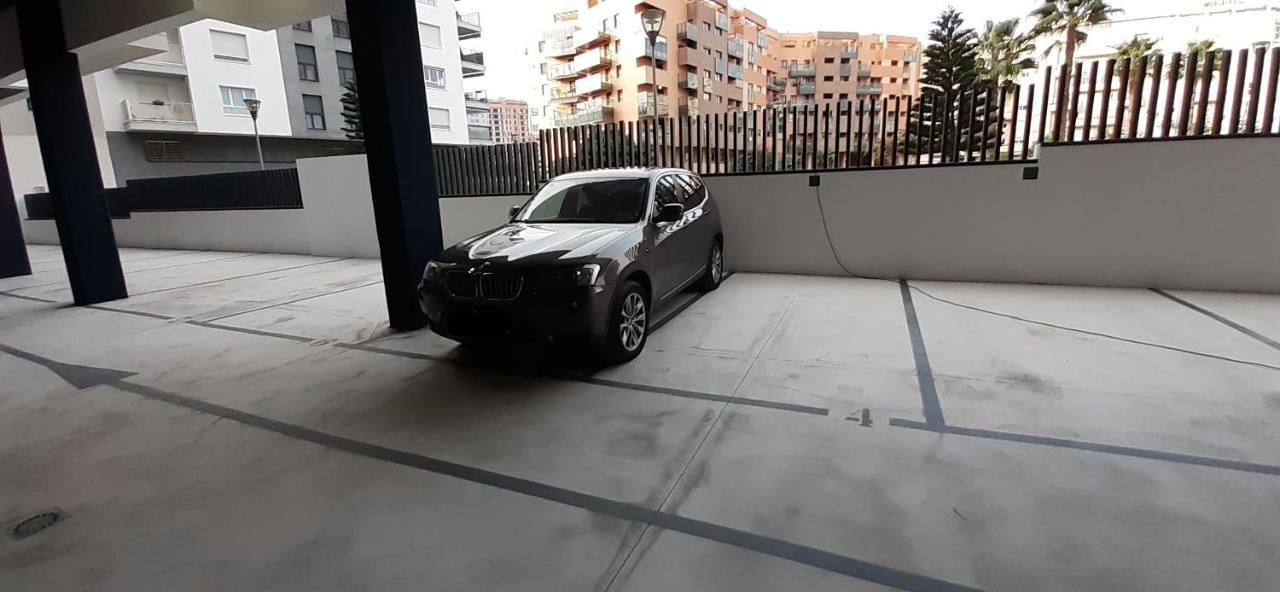 Teatinos Suite Málaga Exteriör bild