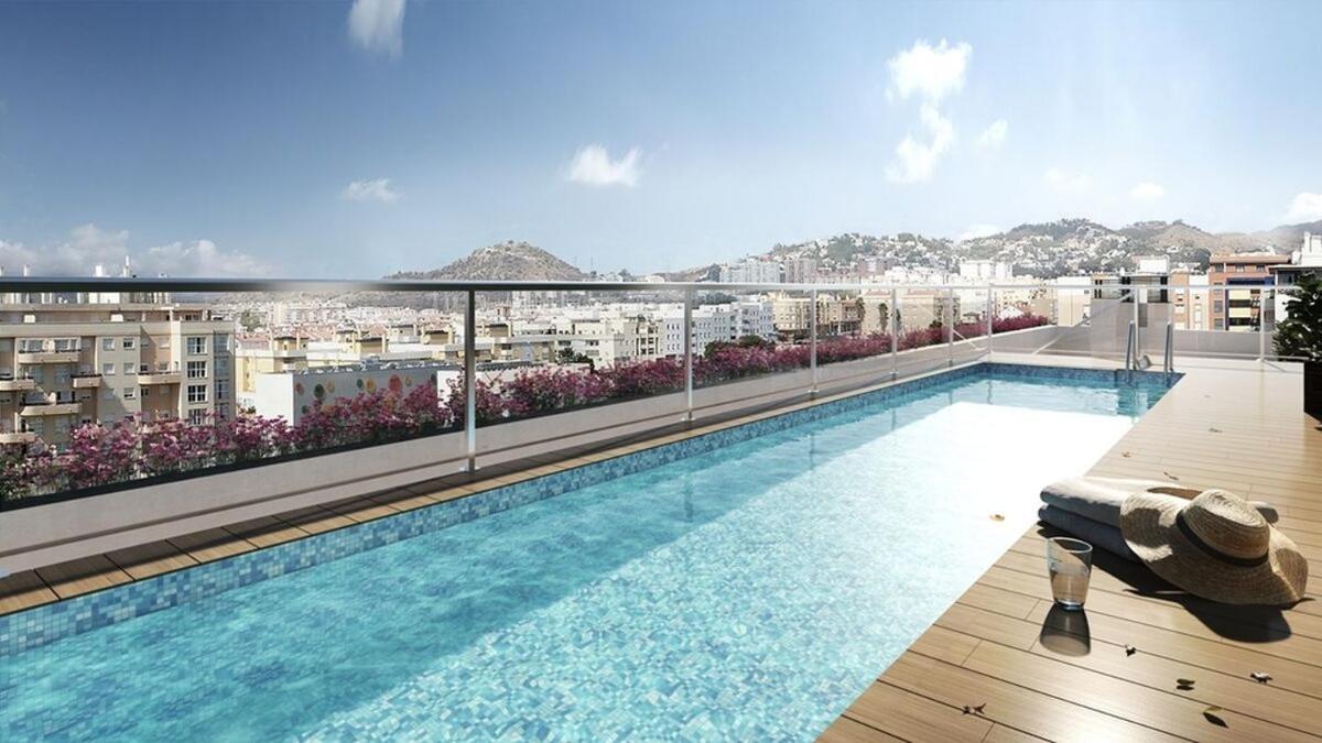 Teatinos Suite Málaga Exteriör bild